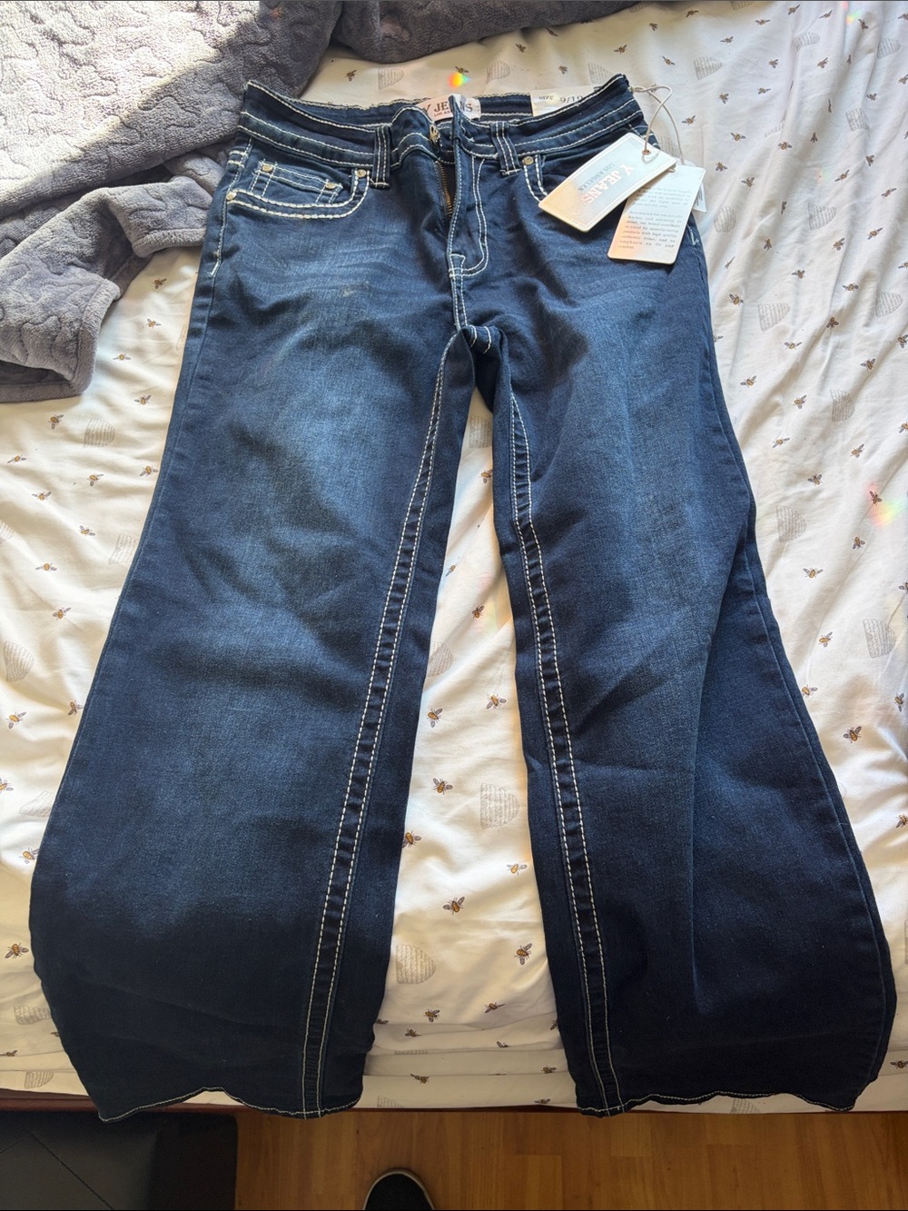 Women's Dark Blue Wide-Leg Jeans with Contrast Stitching